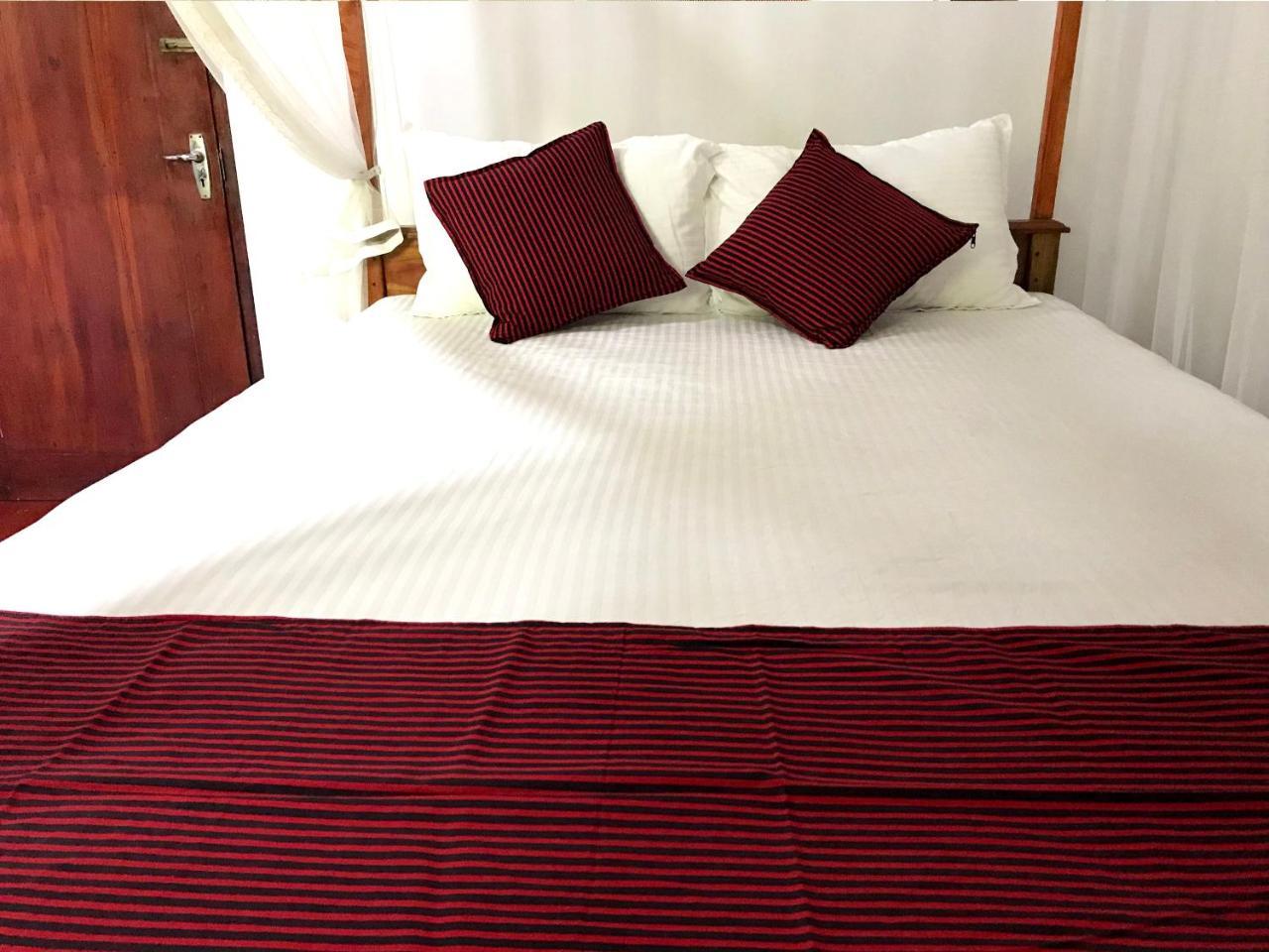 Damith Tourist Inn Mirissa Luaran gambar