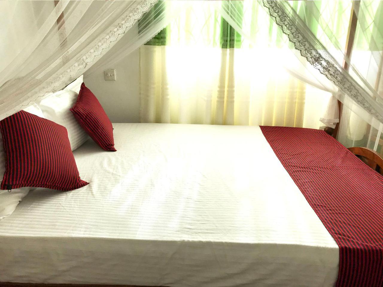 Damith Tourist Inn Mirissa Luaran gambar