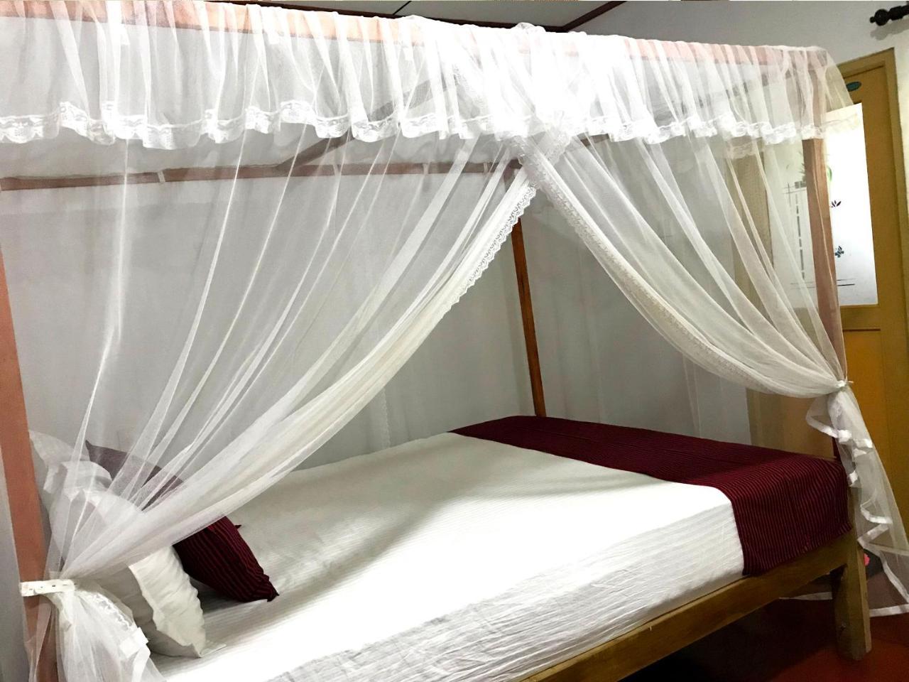 Damith Tourist Inn Mirissa Luaran gambar
